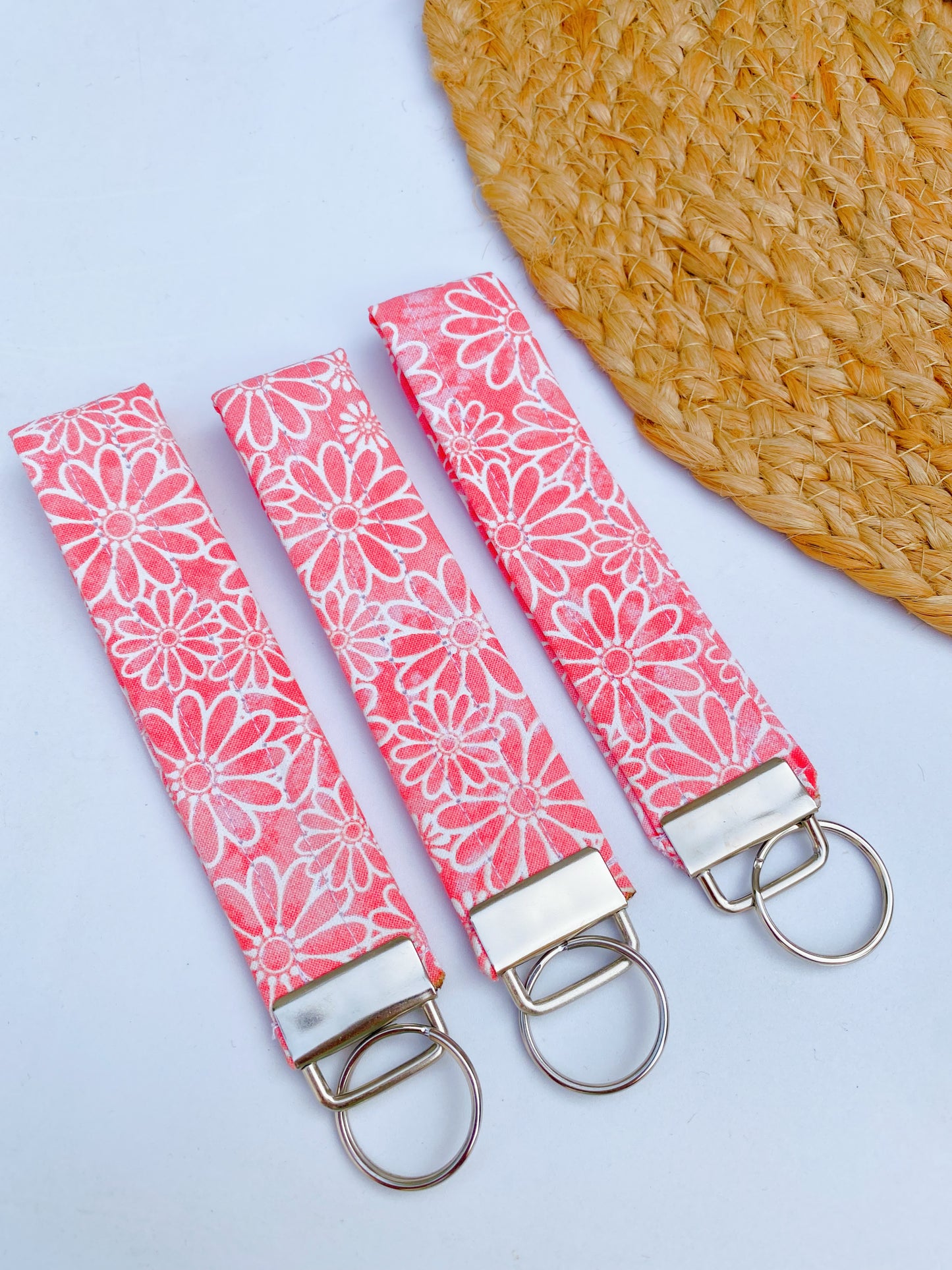 Pink Daisies Keychain Wristlet